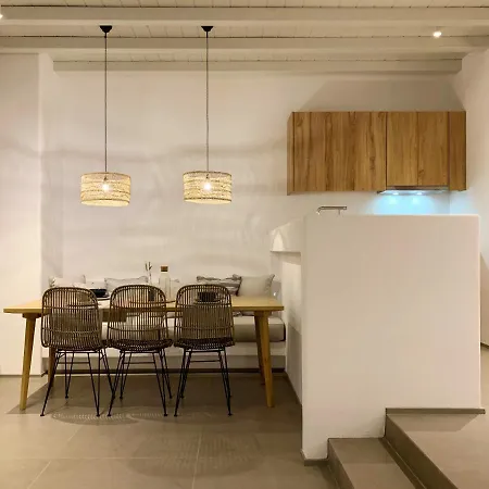 فيلة Artemis In Triantaros Tinos Triandáros