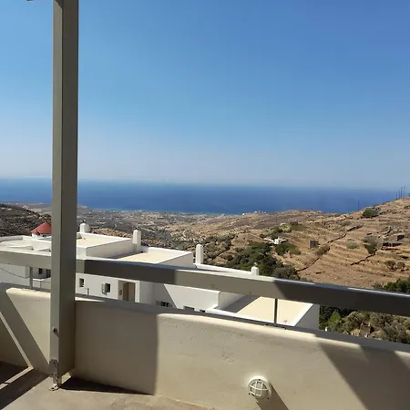 فيلة Artemis In Triantaros Tinos Triandáros