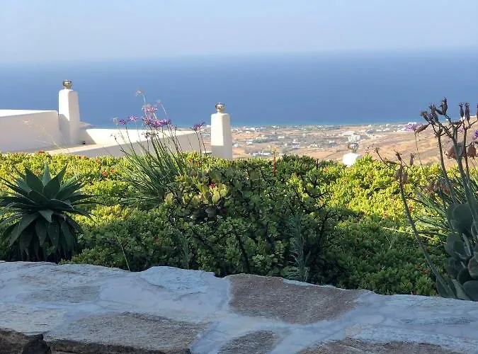 فيلة Artemis In Triantaros Tinos Triandáros