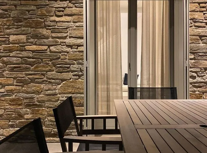 Artemis In Triantaros Tinos * Triandáros